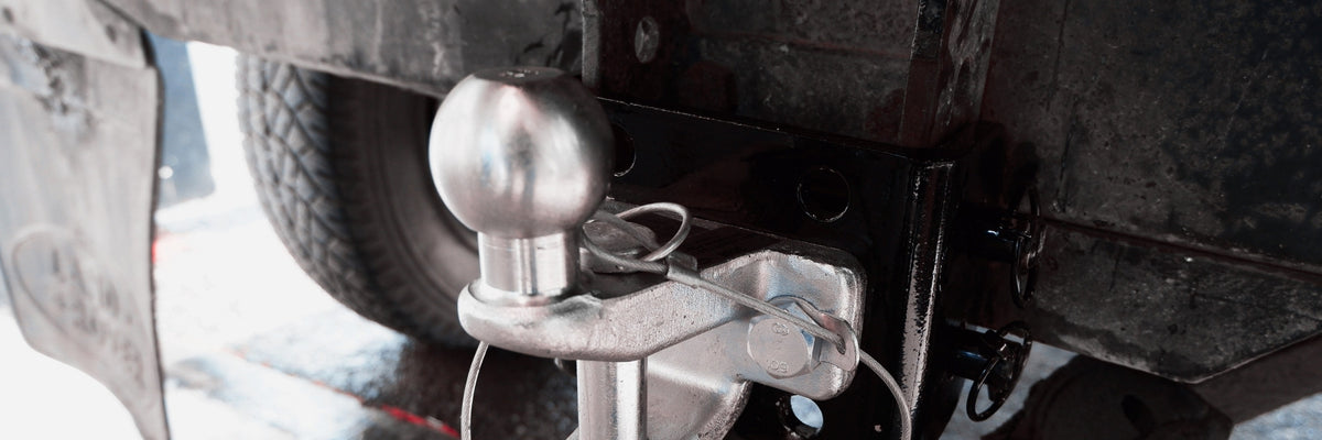 black tow hitch drop plate