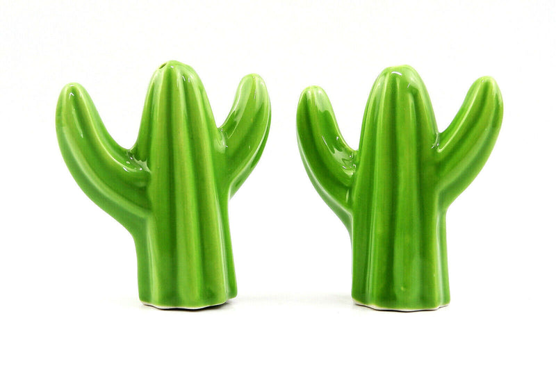 Sass and Belle Novelty Ceramic Salt & Pepper Shaker Pot Condiment Set Table Gift