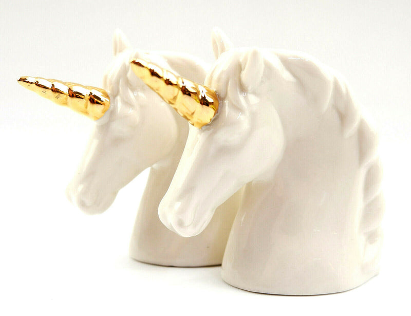 Sass and Belle Novelty Ceramic Salt & Pepper Shaker Pot Condiment Set Table Gift