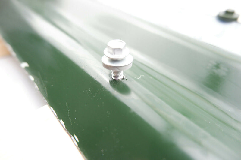 200 x 6.3 x 32 TEK ROOFING SCREWS HEX HEAD  SEALING WASHER FOR FIXING TO TIMBER