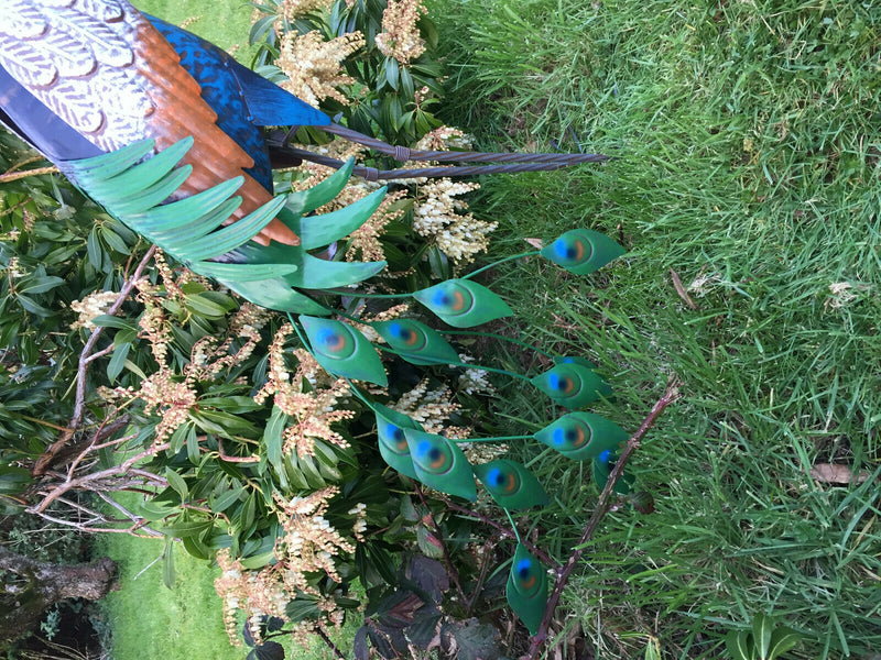 Primus Standing Peacock Hand Crafted Metal Garden Bird Ornament Sculpture PQ1505