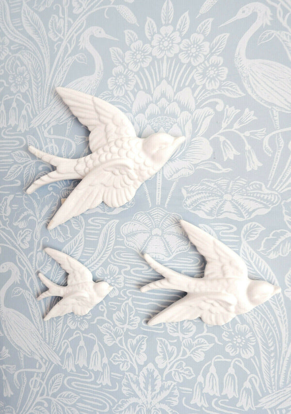 Sass & Belle 3 Flying Swallows Wall Art Sculptures Decoration White Vintage