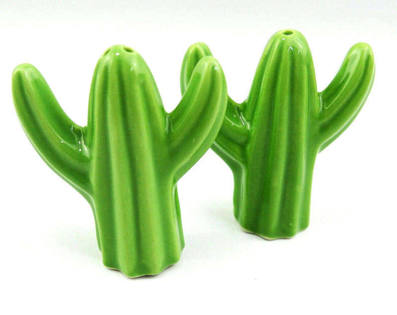 Sass and Belle Novelty Ceramic Salt & Pepper Shaker Pot Condiment Set Table Gift